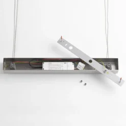 Quitani LED-pendellampe Hiba, eg natur, længde 148 cm