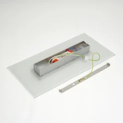 Quitani LED-væglampe Lole, aluminium, 59 x 29 cm, glas