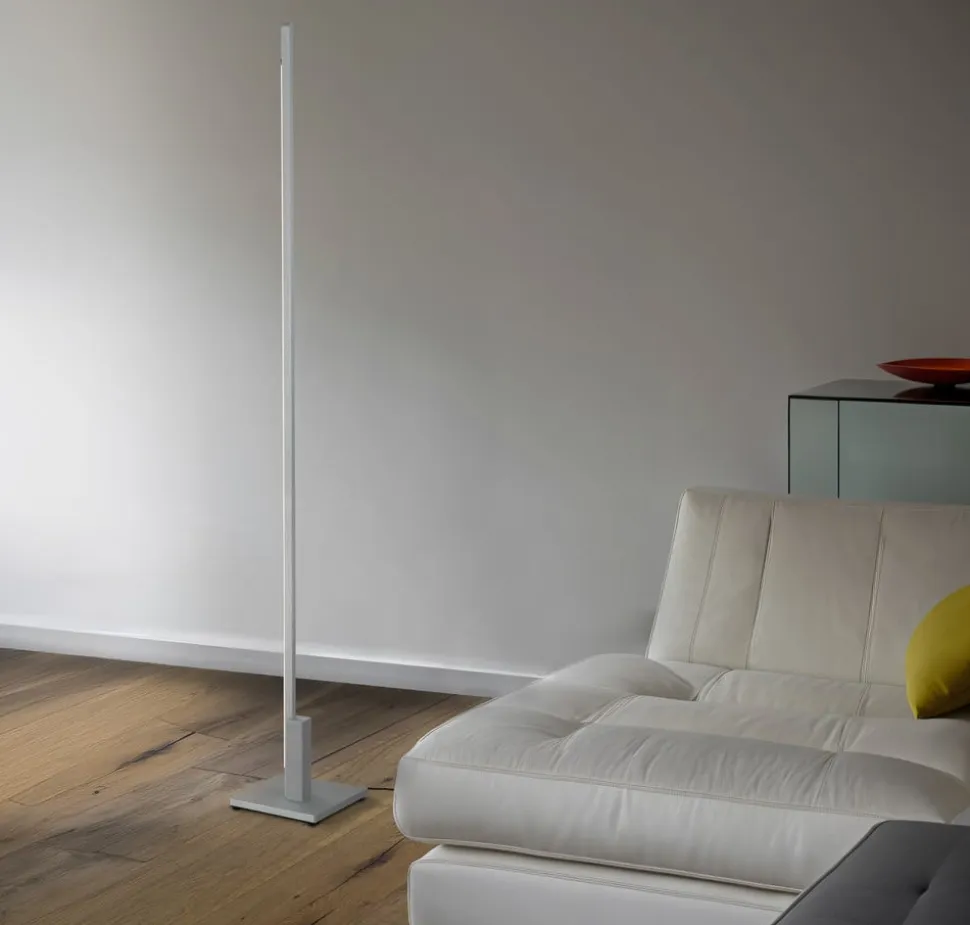 Quitani Talon LED-gulvlampe aluminium anodiseret natur