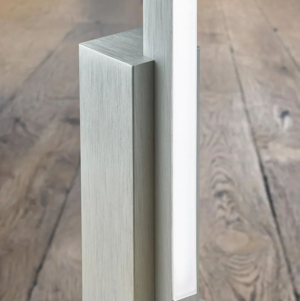 Quitani Talon LED-gulvlampe aluminium anodiseret natur