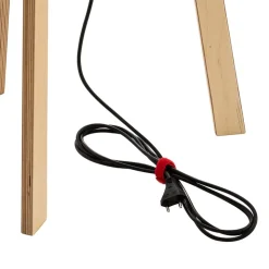 Quitani trebenet gulvlampe Jata, træchintz, sort