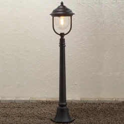 Romantisk stilampe "Parma", i sort