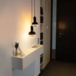 Segula LED-Globe Illusion E27 G125 klar/sort 5W 1900K dæmpbar