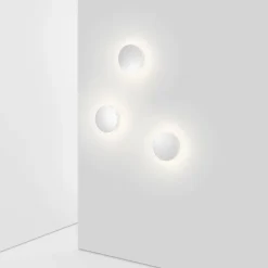 serien.lighting LYD - spejlvendt LED-væglampe