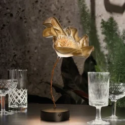 Slamp LaFleur LED-bordlampe, genopladeligt batteri, fløjl