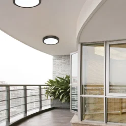 SLC Dio LED-loftlampe IP65 3CCT sort