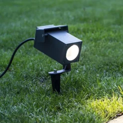 SLV Theo Bracket jordspyd spotlight, justerbar