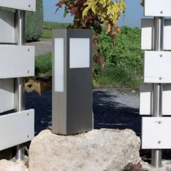 Sokkellampen Paulo 40 uden stikkontakt