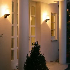 STEINEL L 585 S udendørs væglampe, sensor, hvid