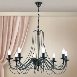 Stor CLARA lysekrone i herregårdsstil med otte lys
