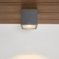 Tanea - LED loftlampe i terningform, IP54