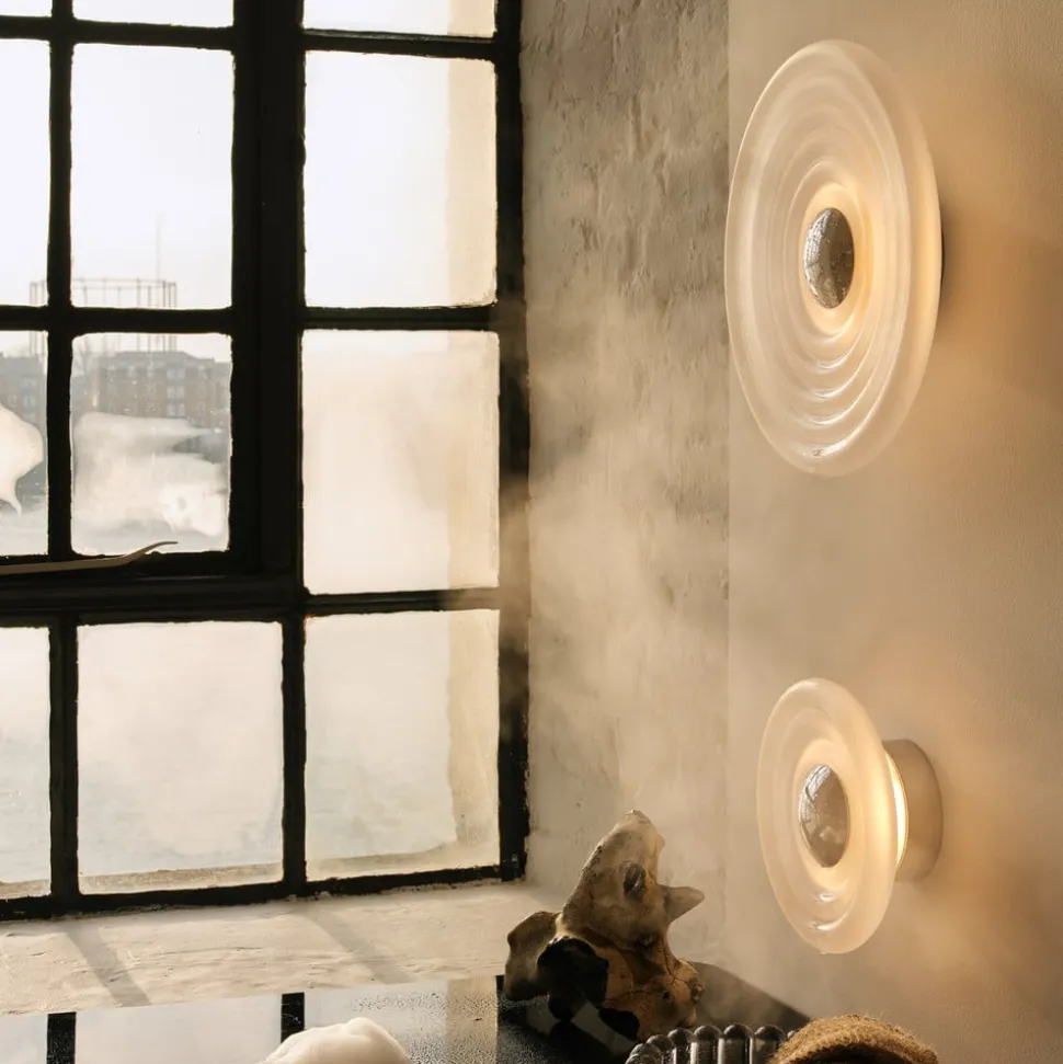 Tom Dixon LED-væglampe Press Sphere, frostet, Ø 35 cm