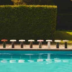 Trip LED genopladelig bordlampe, brun/hvid, marmor, glas, IP44