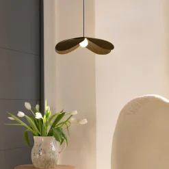 UMAGE Forget Me Not medium pendel 1 lyskilde mørk eg