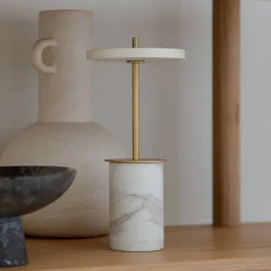 UMAGE LED-bordlampe Asteria Move Mini, hvid 26 cm IP44