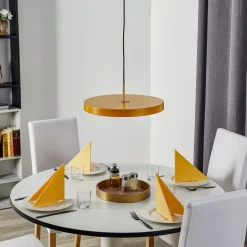 UMAGE LED-hængelampe Asteria Medium, gul/messing, Ø 43 cm