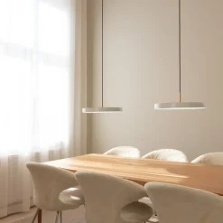 UMAGE LED-hængelampe Asteria Medium perlemor/messing Ø 43 cm