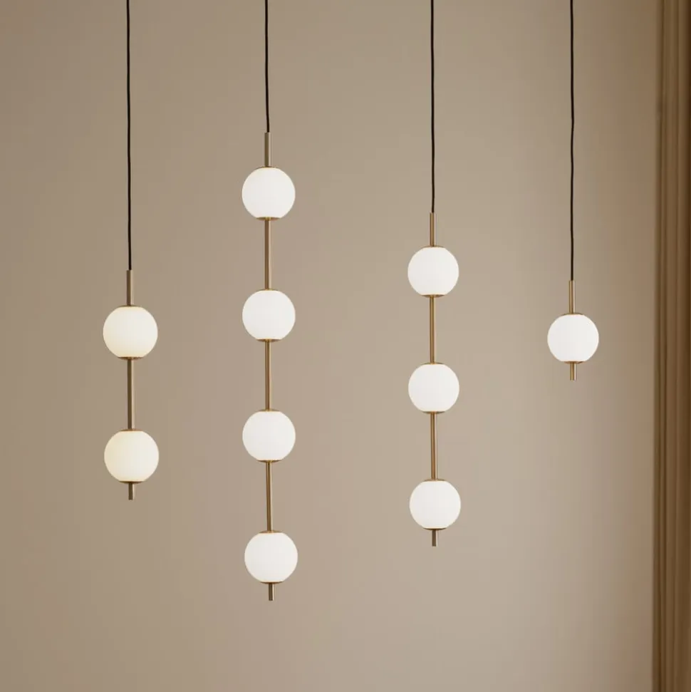 UMAGE LED-hængelampe Audrey, messingfarvet, 2 lyskilder Ø 12 cm