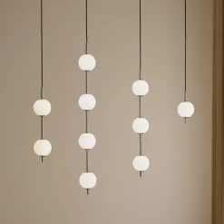 UMAGE LED-hængelampe Audrey, stålfarvet, 3 lyskilder, Ø 12 cm