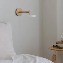 UMAGE LED-væglampe Asteria Short, hvid, 25 cm, stik