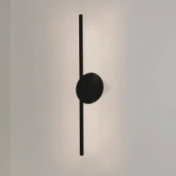 UMAGE LED-væglampe Omni, sort, længde 74 cm