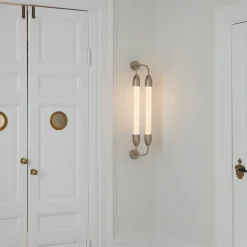 UMAGE væglampe Lemon Squeeze 2 lyskilder, længde 77 cm, messing