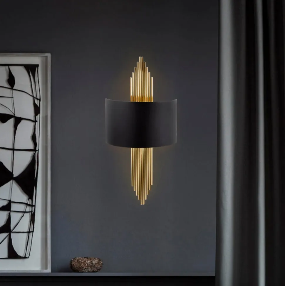 Væglampe 616-A, sort med gyldne stænger