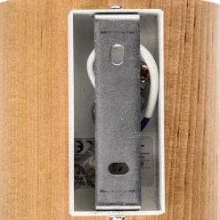 Væglampe Ara som cylinder i træ