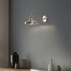 Væglampe Berceste, guld, metal, højde 23 cm, E27