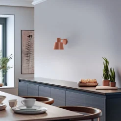 Væglampe Dunka, teglrød, 1 lyskilde, stål, højde 17 cm