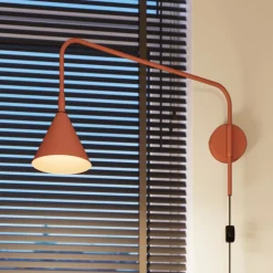 Væglampe LYS, okker, Ø 14 cm, metal, stik, E14