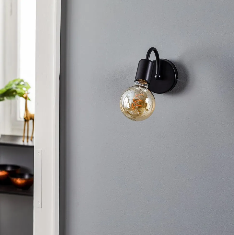 Væglampe Milo i sort uden skærm