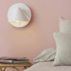 Væglampe Noon, kan drejes og svinges