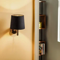 Væglampe Polo, sort/mørk messing