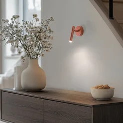 Væglampe Sopel, teglrød, 1 lyskilde, stål, højde 15 cm