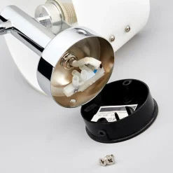 Violetta - elegant badeværelseslampe, vægmontage